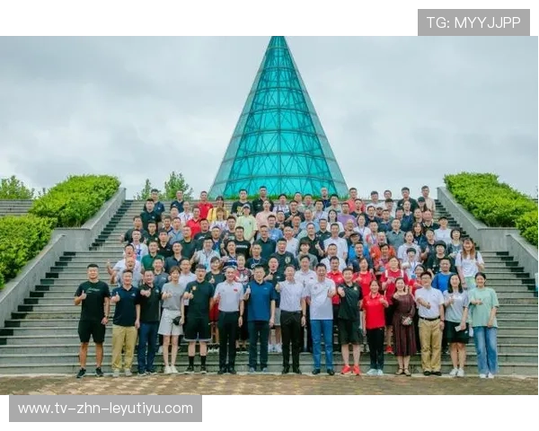 世界篮球联赛在推广中加强基层教练资格认证与继续教育体系，国际篮球教练证